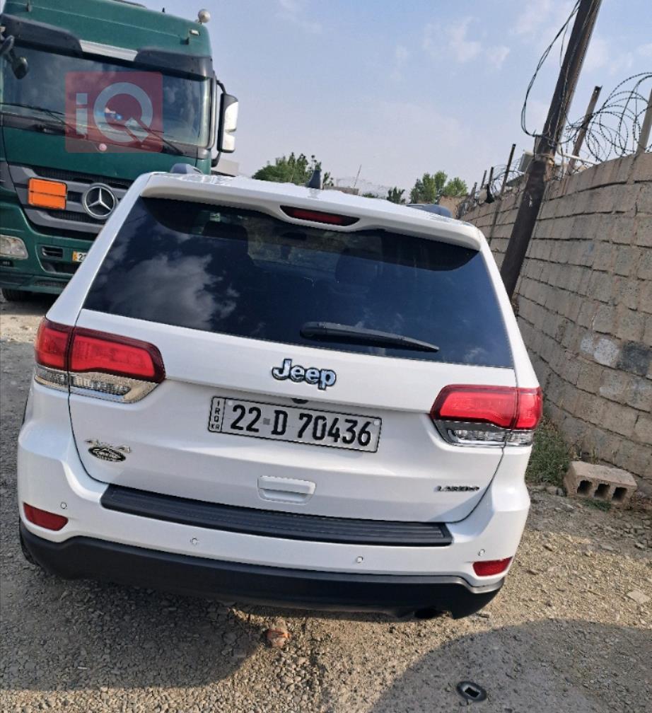 جیپ گراند شیرۆکی